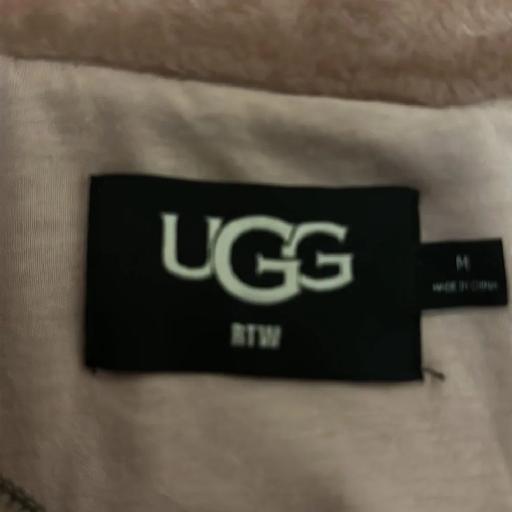 Ugg leopard print jacket - Picture 2 of 3